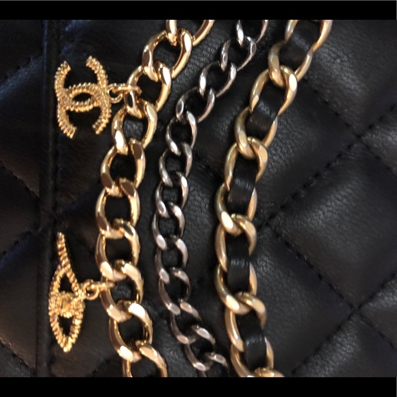 SOLD tradesy Chanel 2019 Egyptian Amulets Mini bag - Picture 8 of 8